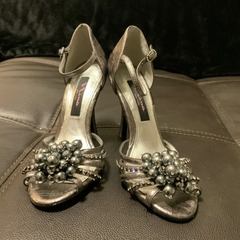 Women’s Silver Shoes - Picture 2 of 12